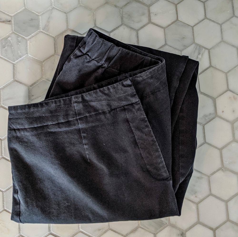 Talbot's black stretch capris size 18w